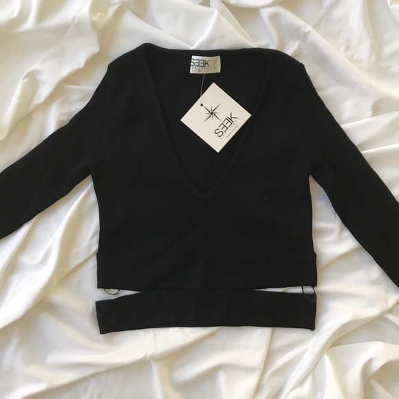 LF Seek cropped top - Picture 2 of 6